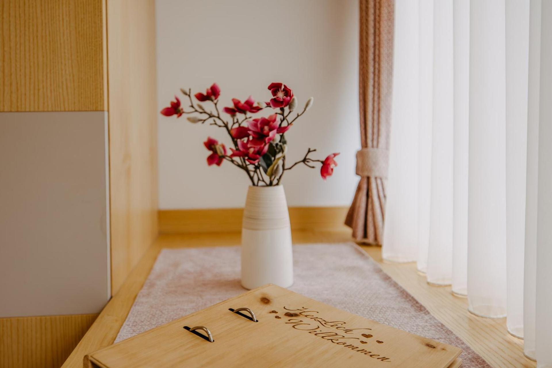 Winzerhof Lentsch Apartment จัวส์ ภายนอก รูปภาพ